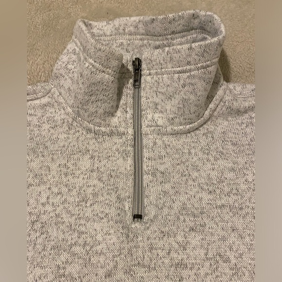 Thread & Supply Women's XSmall 1/4 Zip
Gray Pullover Crop Sweater Sweatshirt - Picture 4 of 13